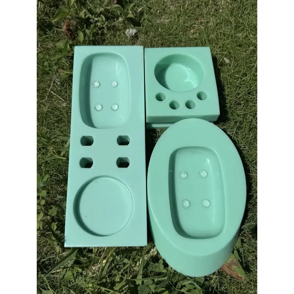 INCREDIBLE TURQUOISE MCM BATHROOM SET 1950s